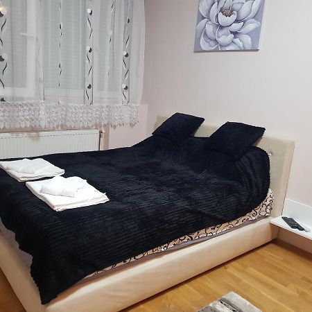 Apartman Aurora Нови Сад Екстериор снимка