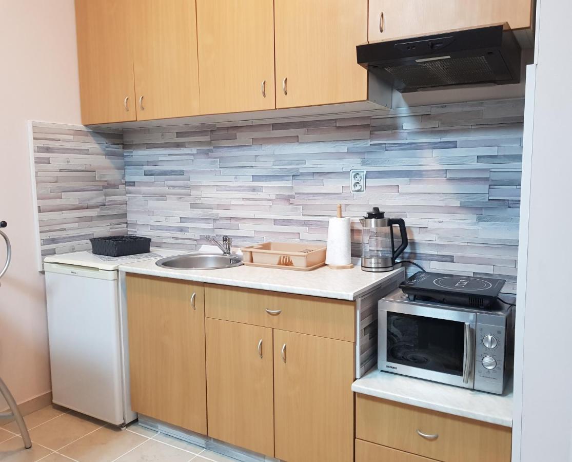 Apartman Aurora Нови Сад Екстериор снимка