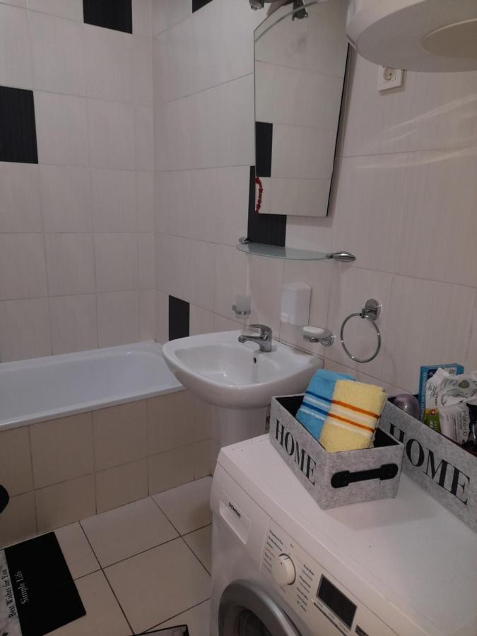 Apartman Aurora Нови Сад Екстериор снимка
